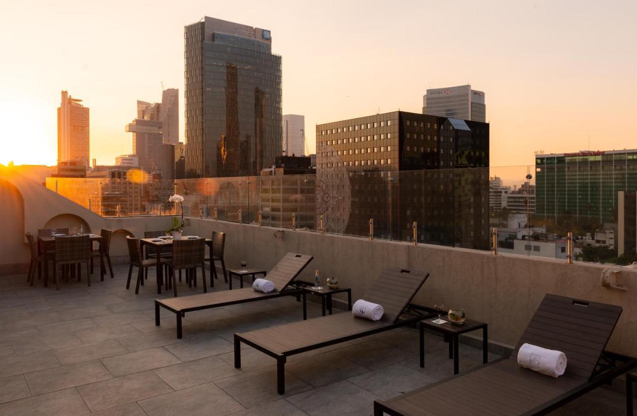 Eurostars Zona Rosa Suites Мехико Экстерьер фото Rooftop pool at the Hotel Indigo Los Angeles Downtown
