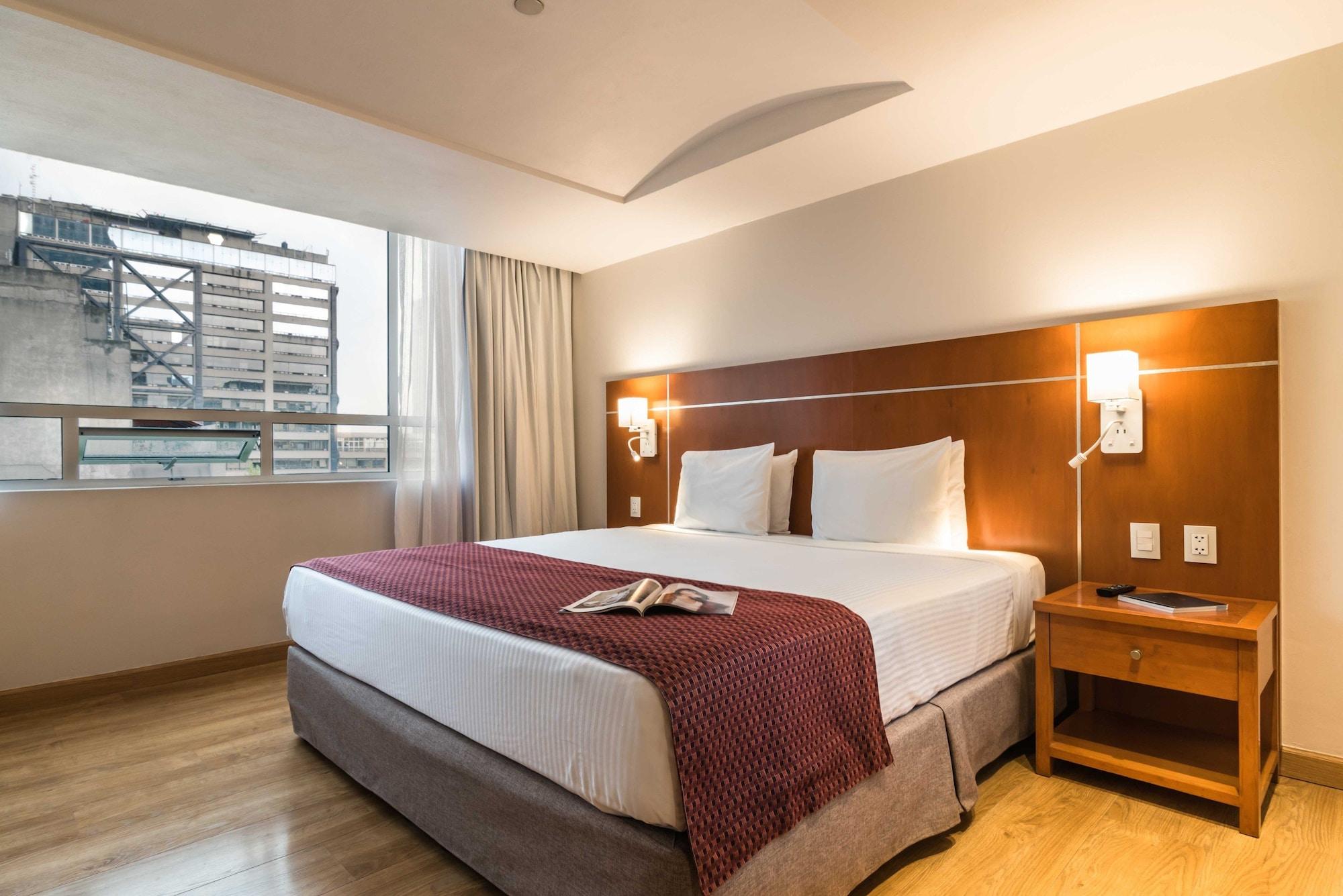 Eurostars Zona Rosa Suites Мехико Экстерьер фото A bedroom at the hotel