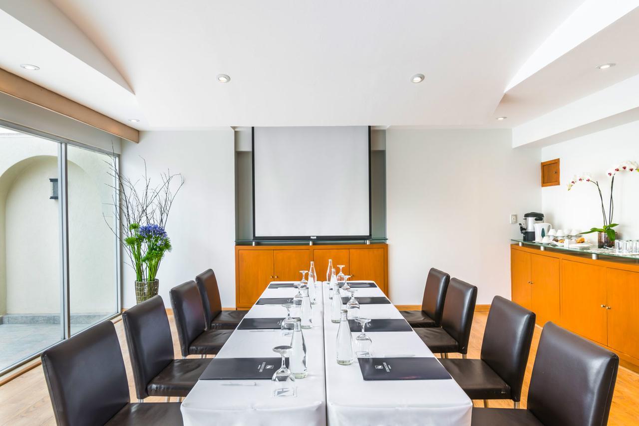 Eurostars Zona Rosa Suites Мехико Экстерьер фото Meeting room