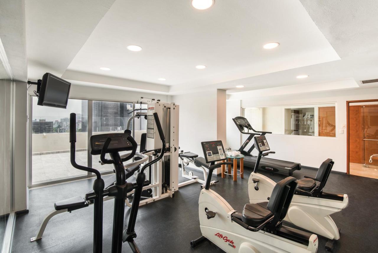 Eurostars Zona Rosa Suites Мехико Экстерьер фото The gym at the hotel